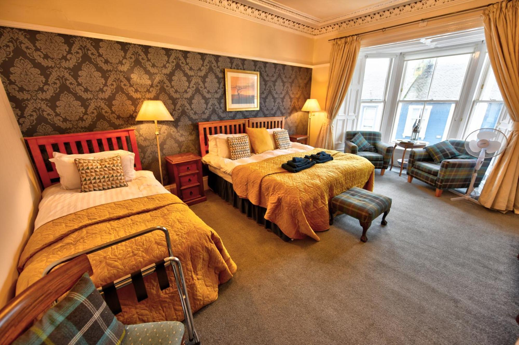 Burnside Guest House Еър Екстериор снимка