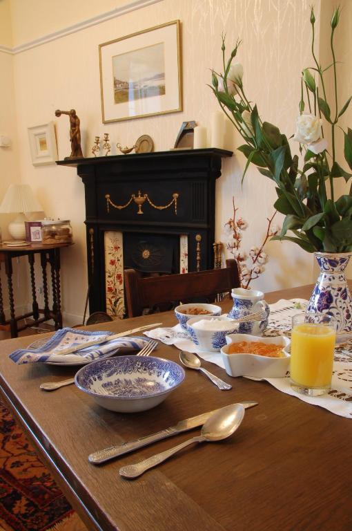 Burnside Guest House Еър Екстериор снимка
