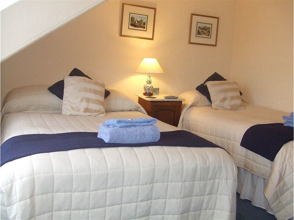 Burnside Guest House Еър Екстериор снимка