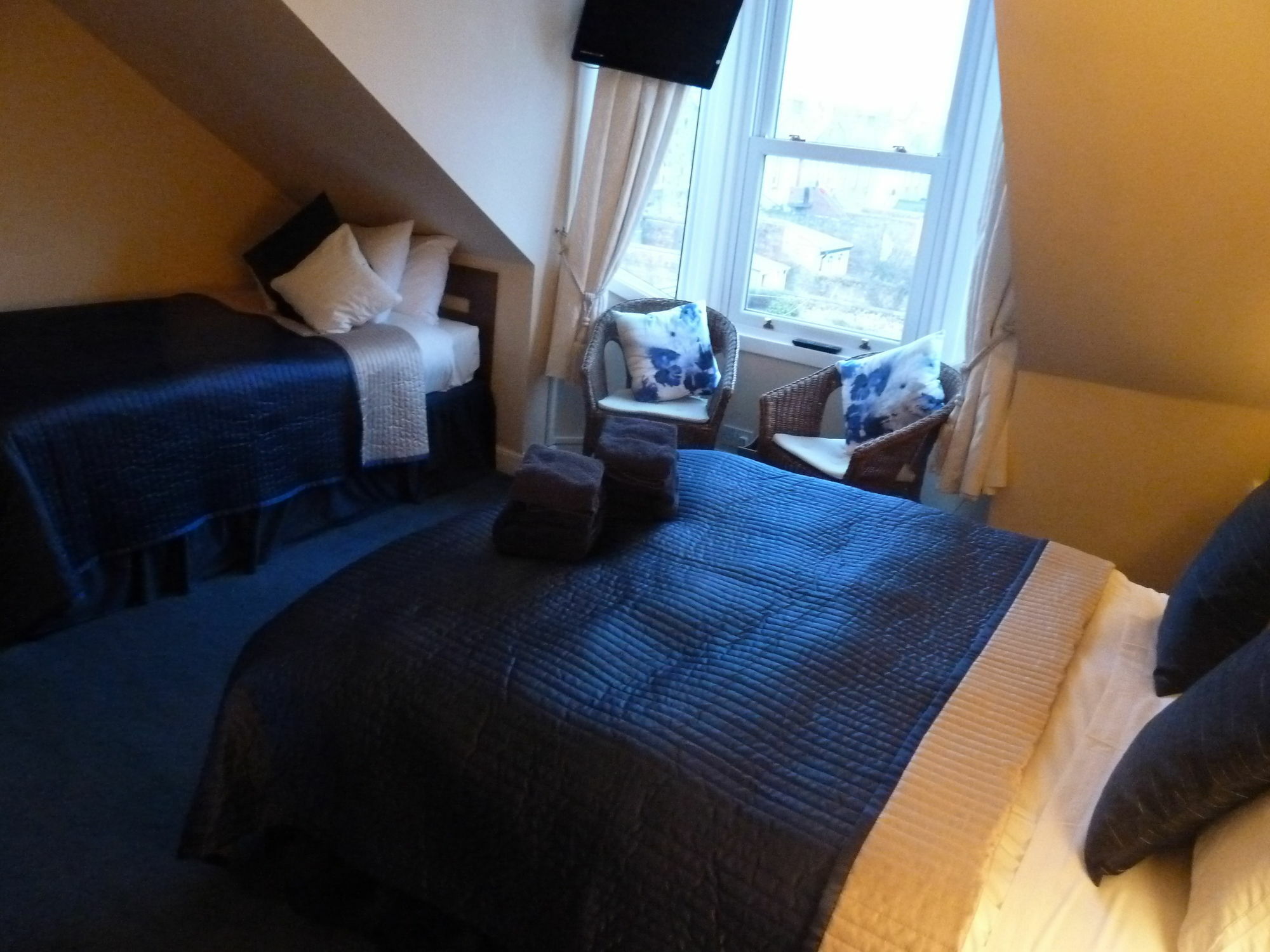 Burnside Guest House Еър Екстериор снимка